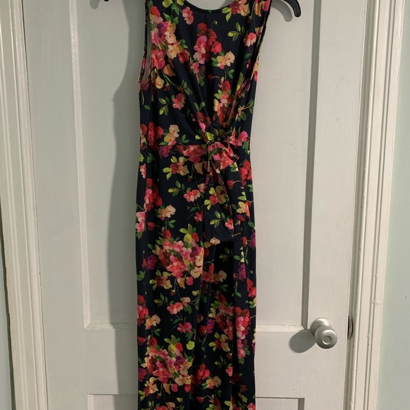 ASOS  BUNDLE - Special Occasion Maternity Dresses - Picture 3 of 8